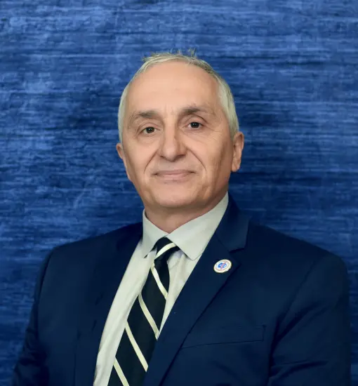 Dr. Necmi Mutlu