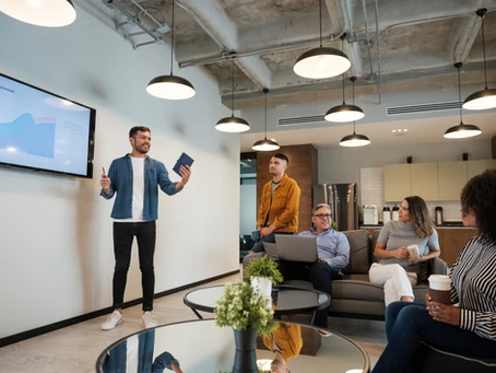 Why Earning an MBA With a Specialization in Information Technology Is a SMART Career Decision